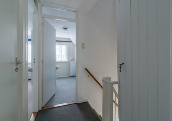 Esther Meindertsstraat 8